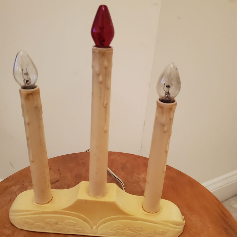 Vintage 3 Candle Candelabra Christmas Lamp
